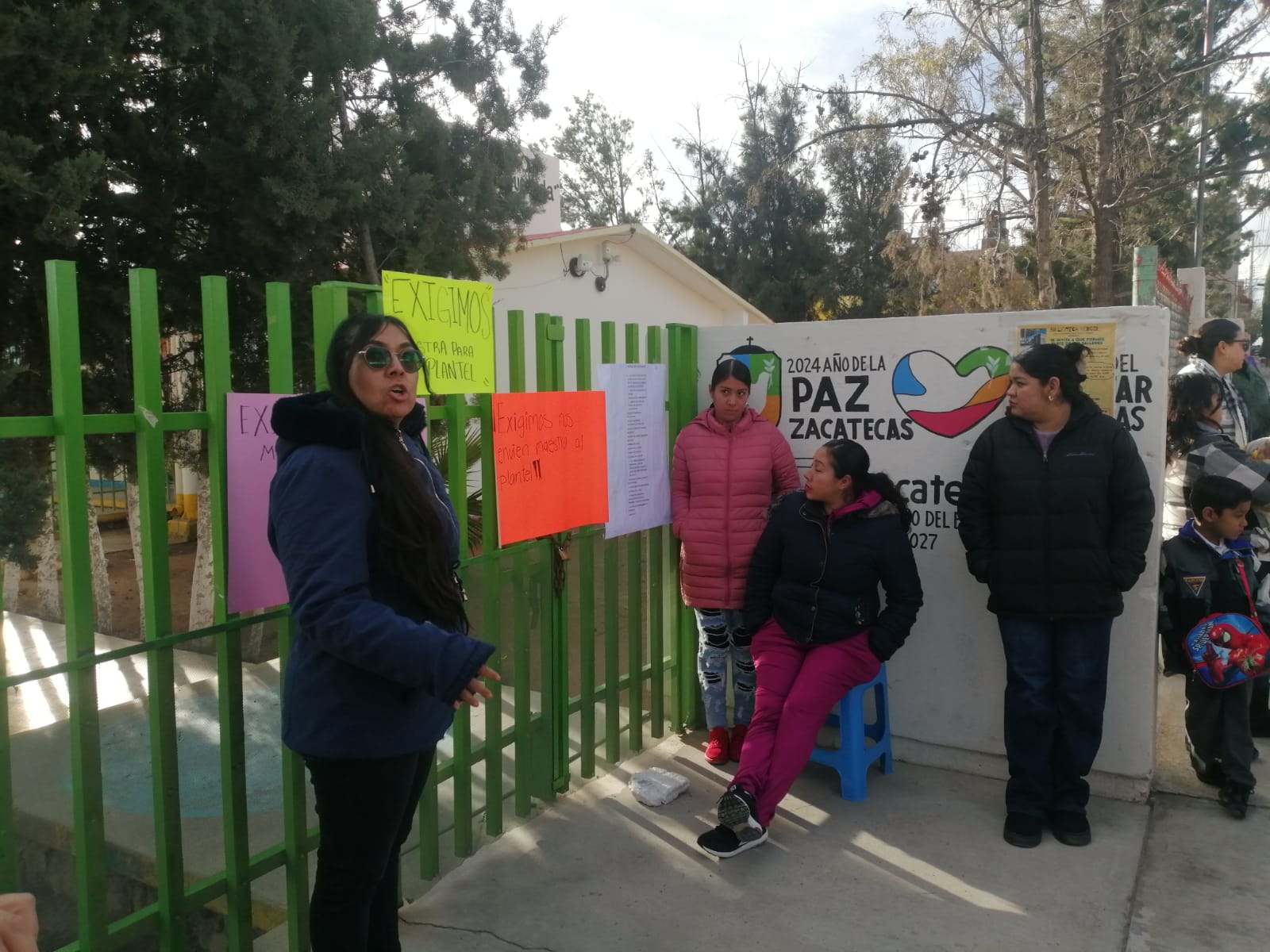 LIBERAN OFICINAS REGIONALES Y PREESCOLAR ESPERANZA QUEZADA, TRAS ACUERDO EN FRESNILLO
