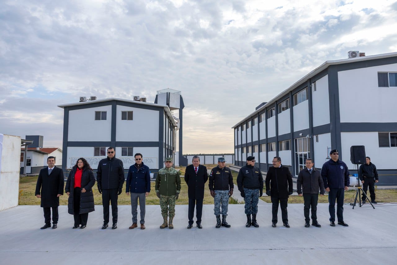 Destaca Monreal avances en seguridad tras temporada decembrina