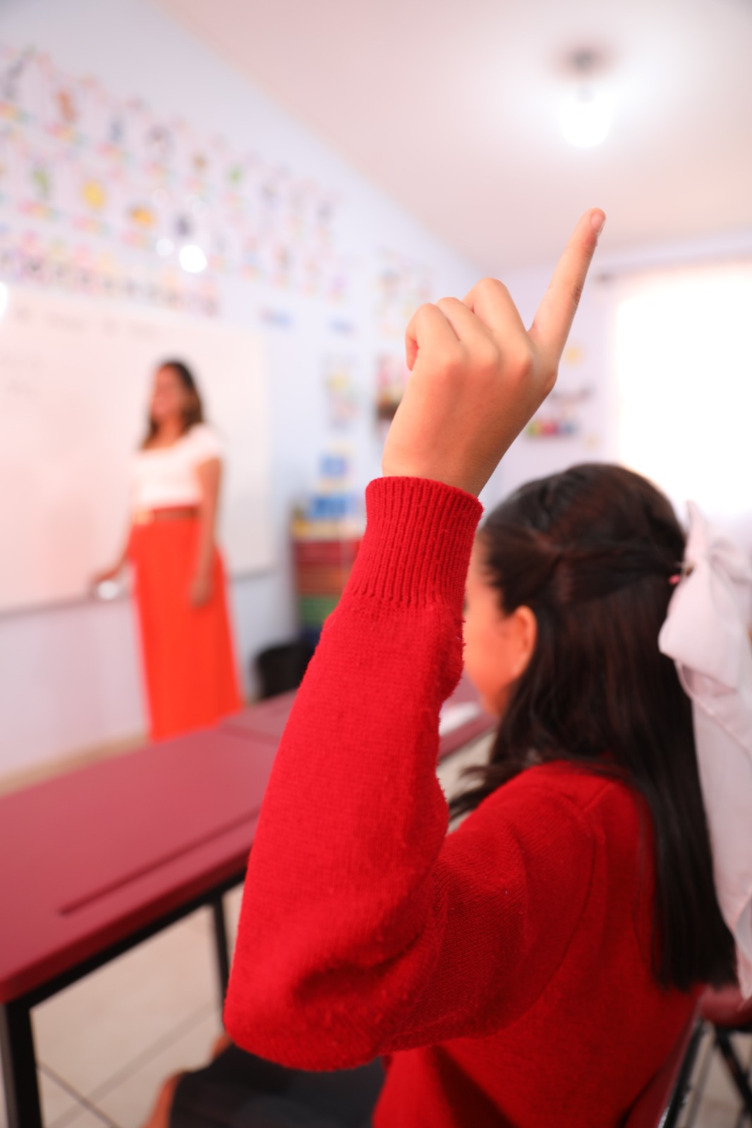 Vuelven a clases 344 mil alumnos de Educación Básica