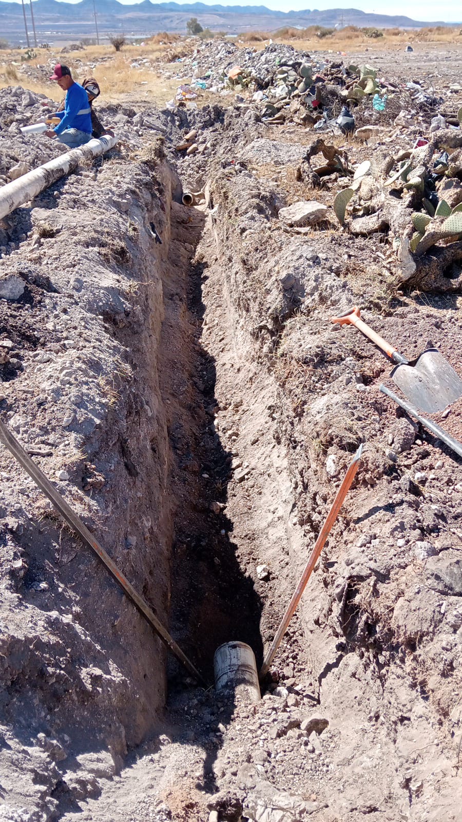 REALIZA SIAPASF LIMPIEZA EN TUBERÍA DE TRES COLONIAS